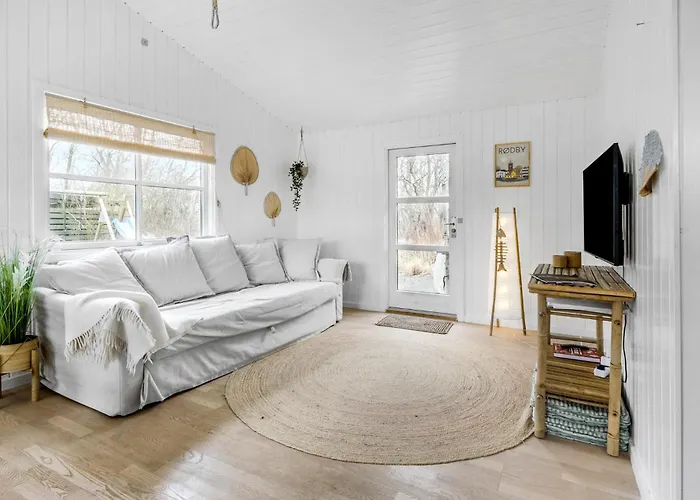 3 Bedroom Gorgeous In Holiday home