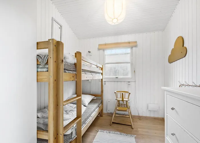 Holiday home 3 Bedroom Gorgeous In Rodby